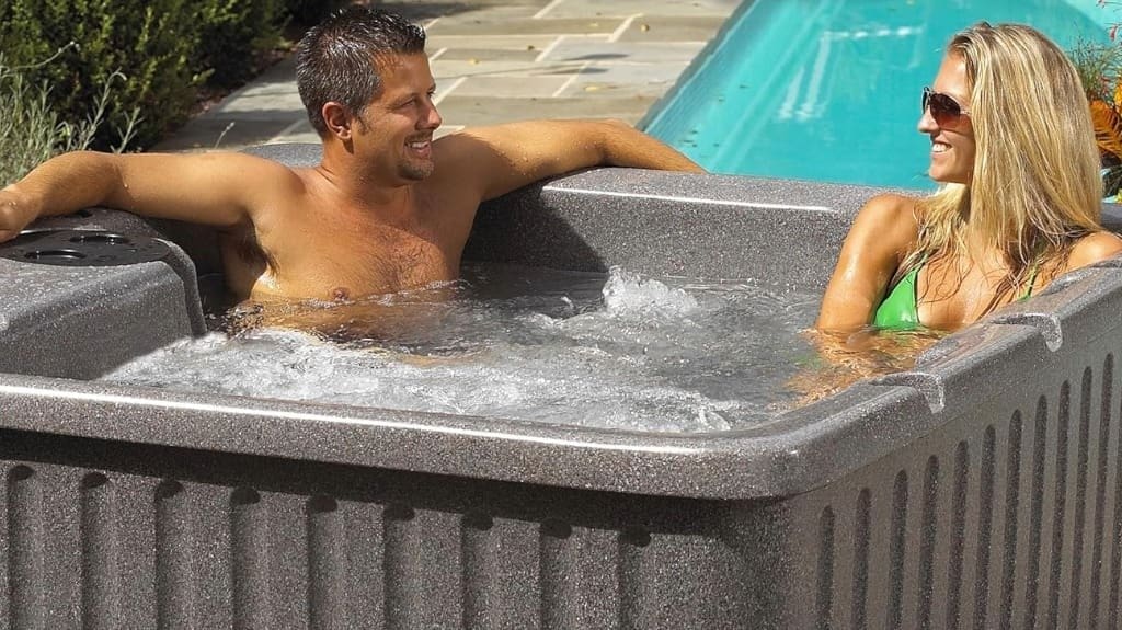 Aqualife Current Hot Tub - Cobblestone